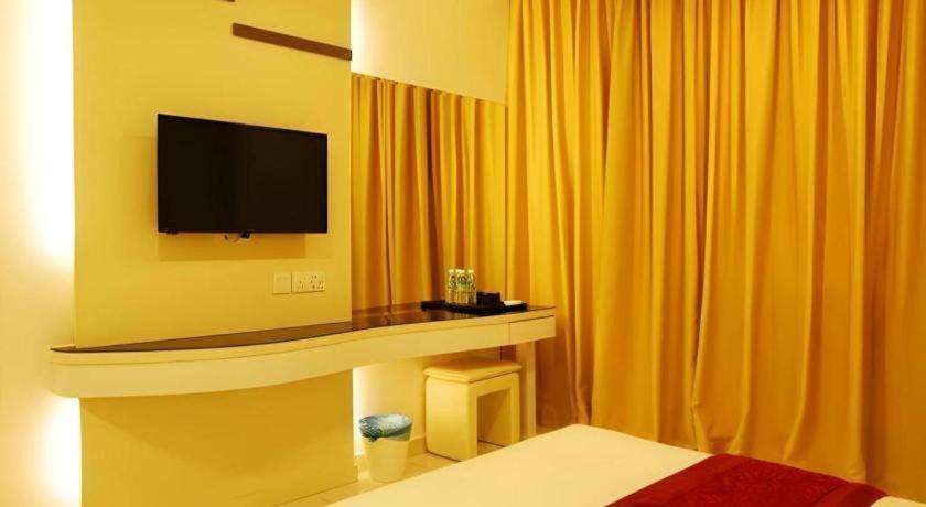 Lf Hotel Tapah מראה חיצוני תמונה